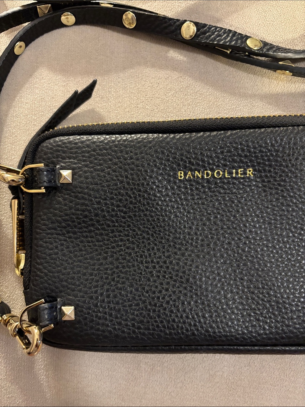 Bandolier Black Expanded Leather Pouch with Sarah Crossbody Strap - Picture 7 of 11